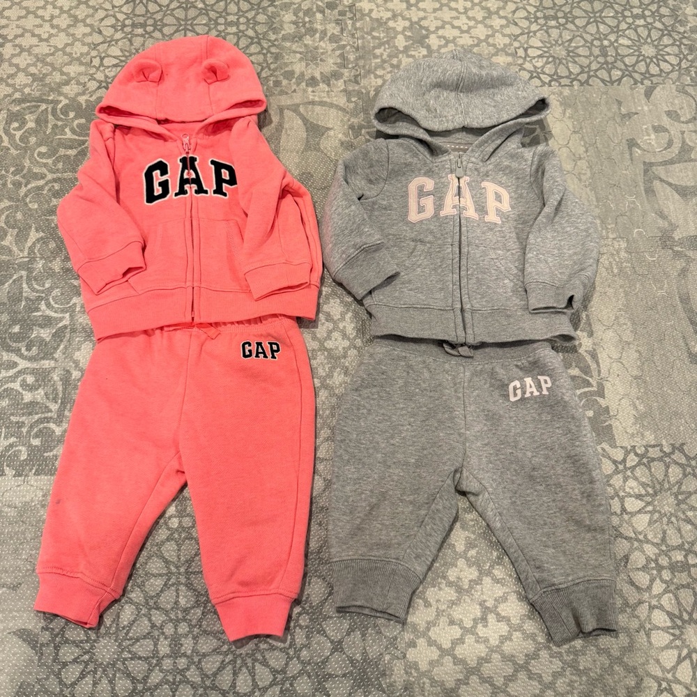 6-12M - 4 piece GAP Baby Girls Hoodie and Jogger Set